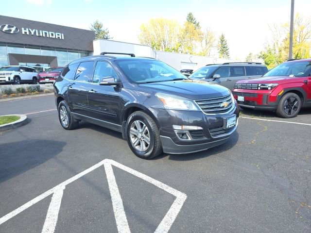 Used 2017 Chevrolet Traverse LT