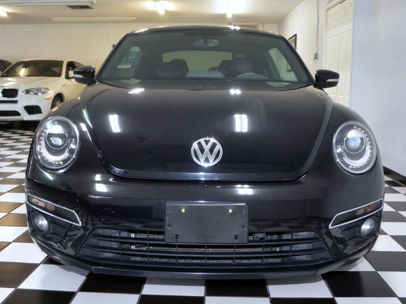 Used 2014 Volkswagen Beetle R-Line FWD image 4