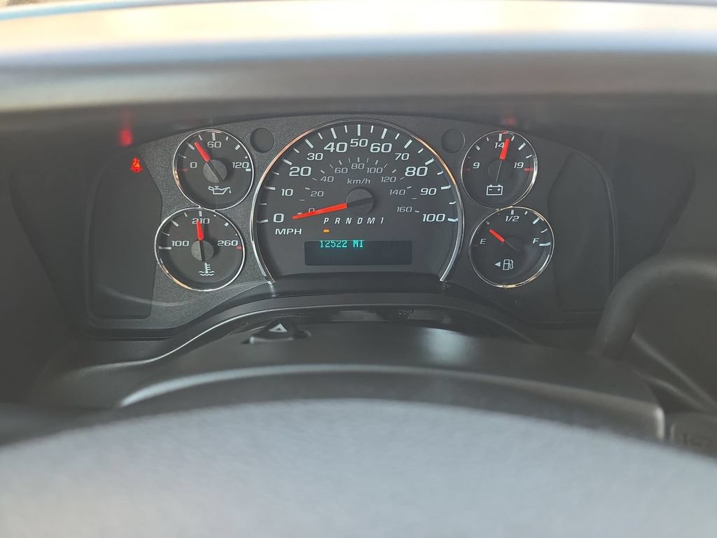 Used 2024 GMC Savana 2500 w/ Driver Convenience Package RWD image 12