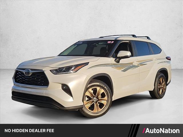 Used 2023 Toyota Highlander Bronze Edition