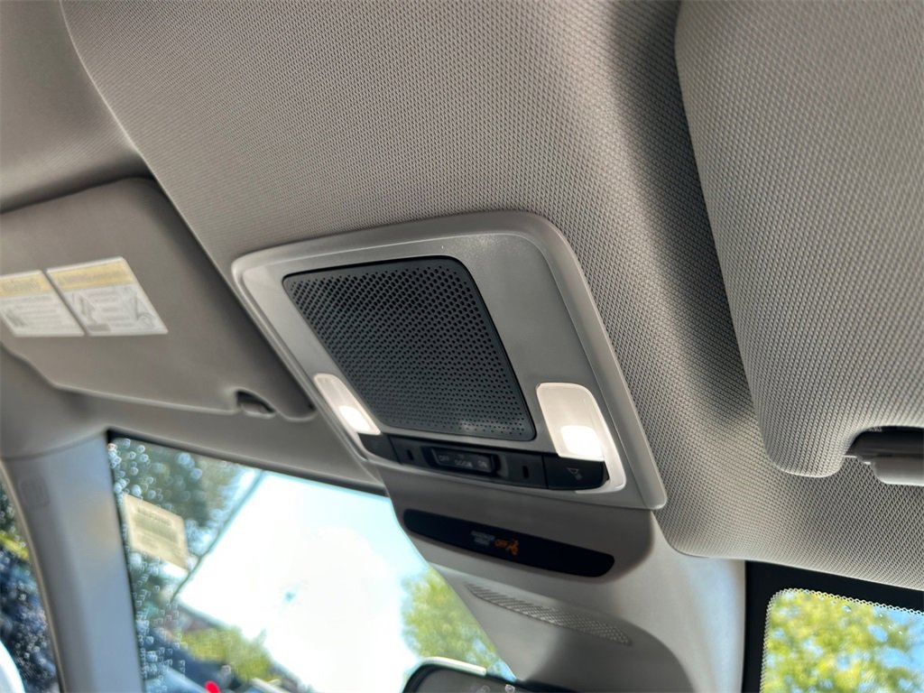 New 2026 Honda HR-V LX image 18