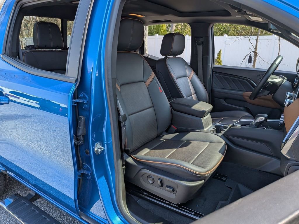 Used 2024 GMC Canyon AT4 w/ AT4 Premium Package image 22