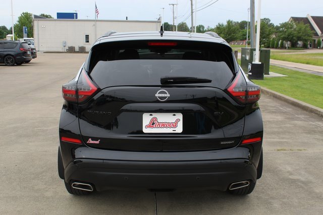 Used 2024 Nissan Murano SV w/ SV Midnight Edition Package image 4