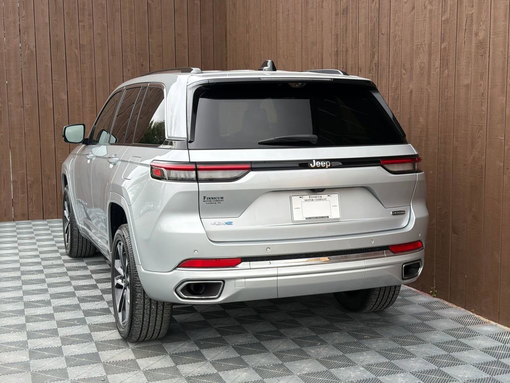 Used 2023 Jeep Grand Cherokee Overland w/ Luxury Tech Group IV image 19
