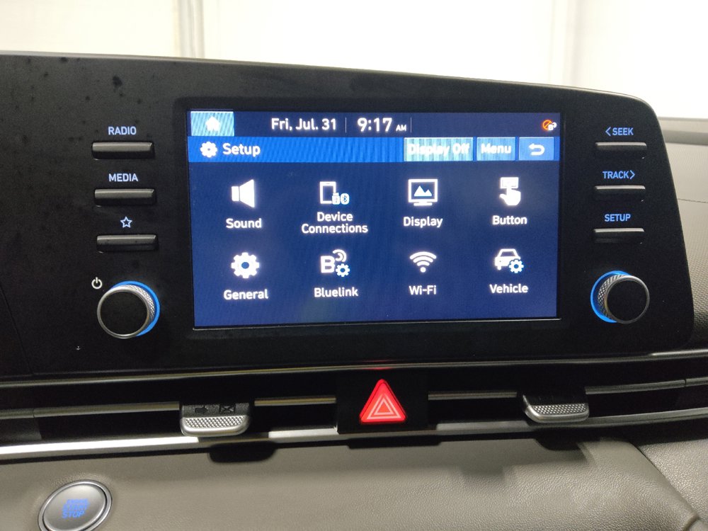 Used 2023 Hyundai Elantra SEL w/ Cargo Package FWD image 25