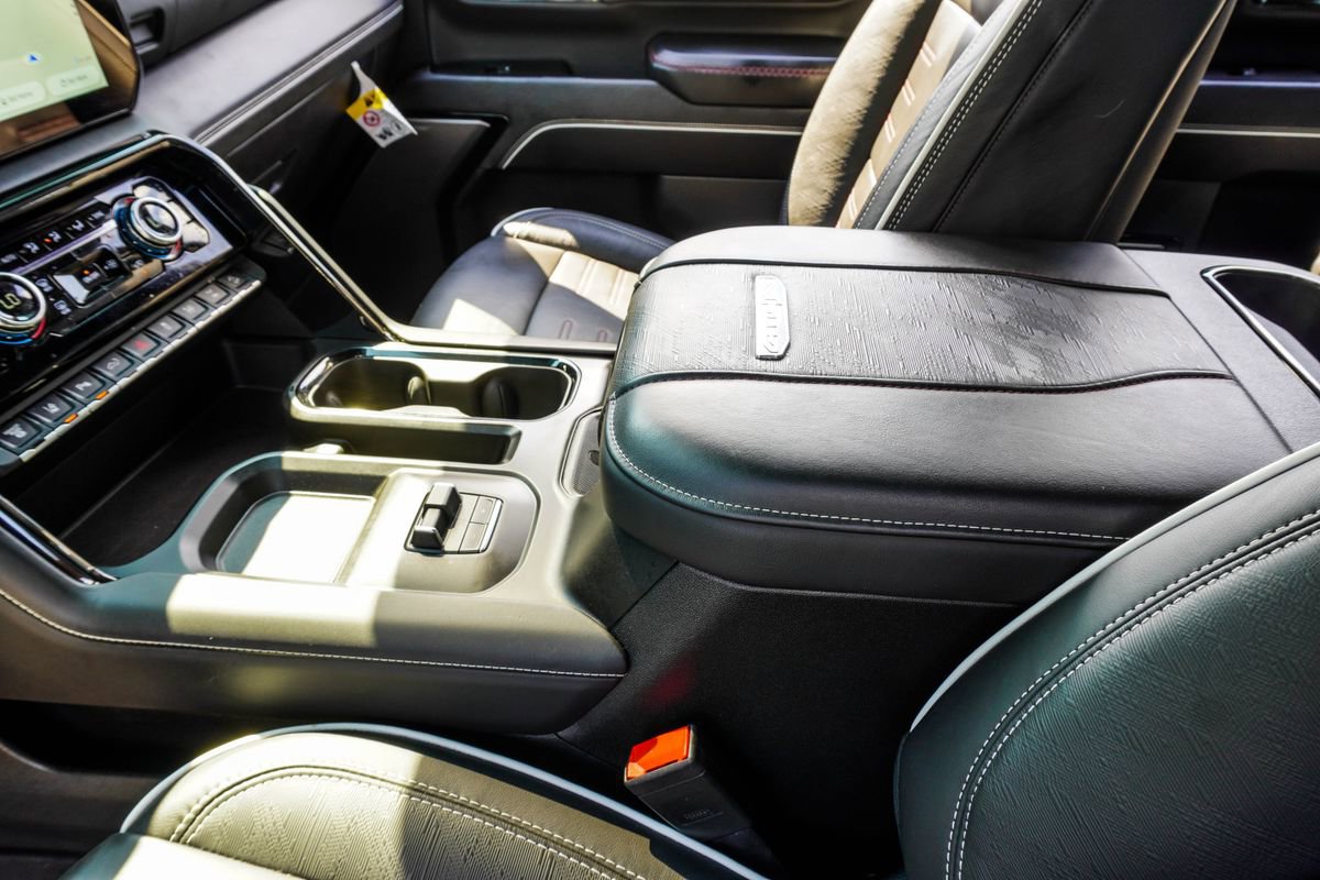 Used 2026 GMC Sierra 2500 AT4X image 19