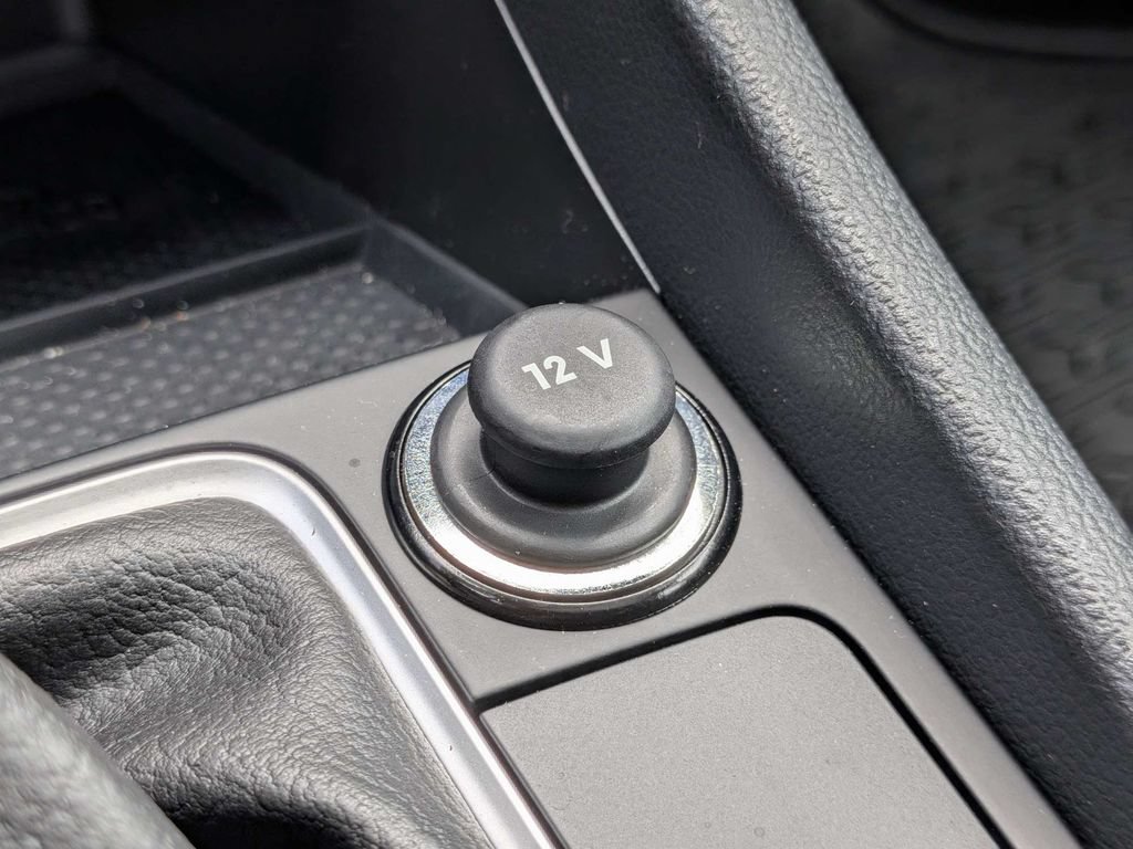 Certified 2026 Volkswagen Jetta SEL FWD image 34