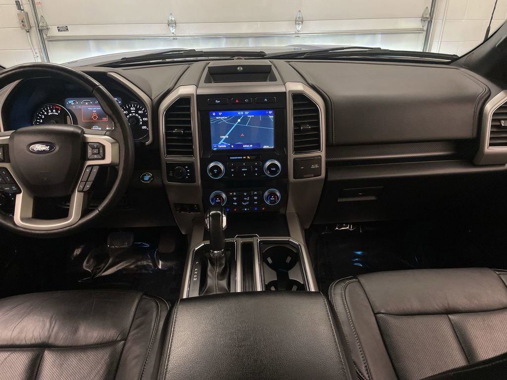 Used 2019 Ford F150 Lariat w/ Equipment Group 502A Luxury AWD/4WD image 15