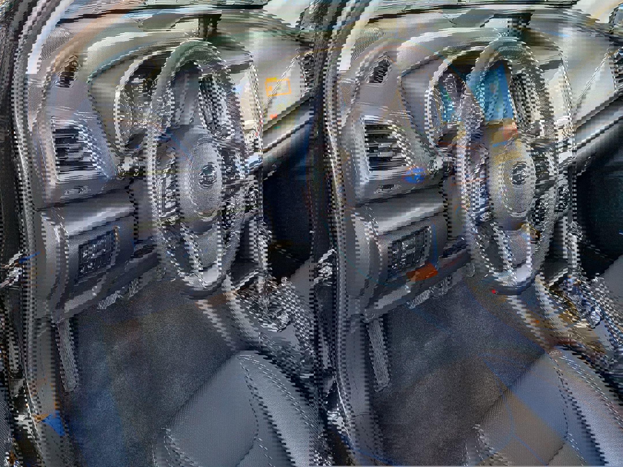 Used 2021 Subaru Impreza 2.0i Limited image 13