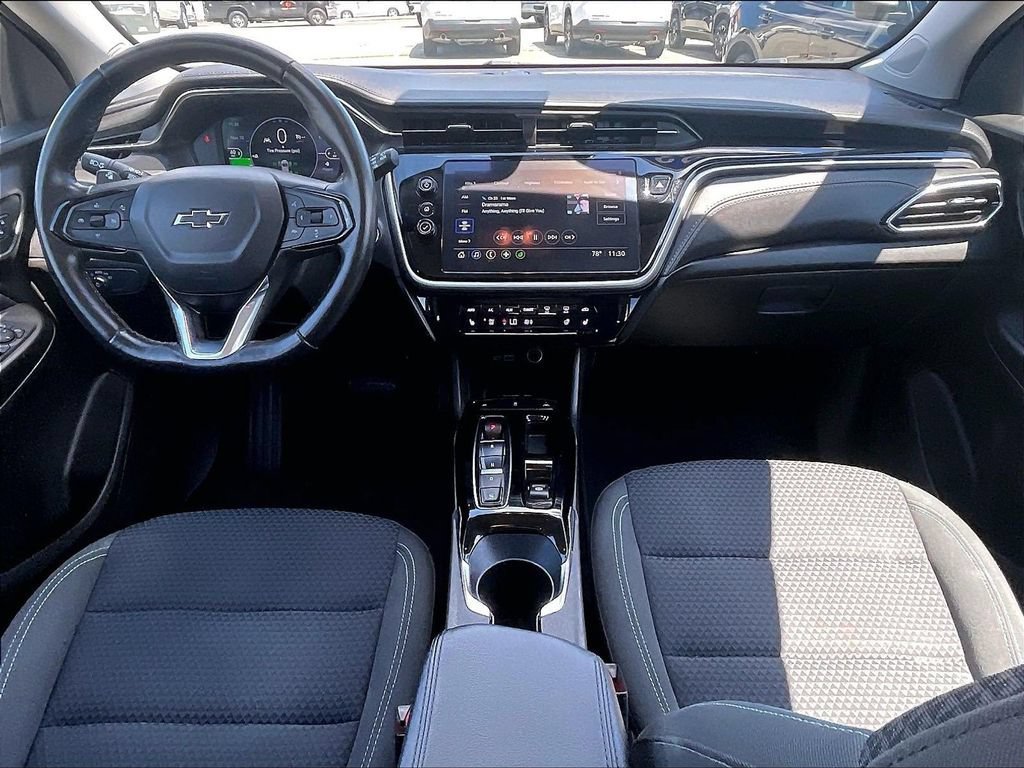 Used 2023 Chevrolet Bolt EUV LT w/ Comfort Package FWD image 21