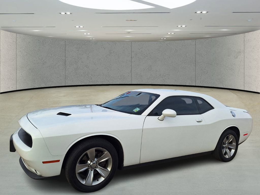 Used 2018 Dodge Challenger SXT
