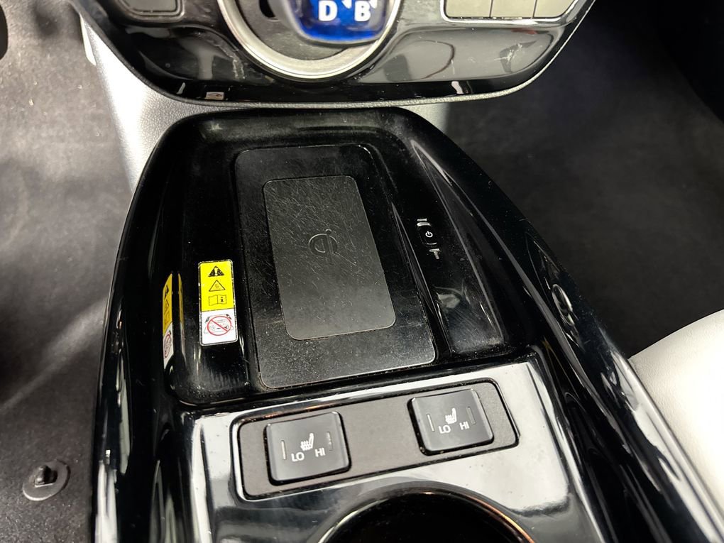 Used 2021 Toyota Prius Prime Limited image 12