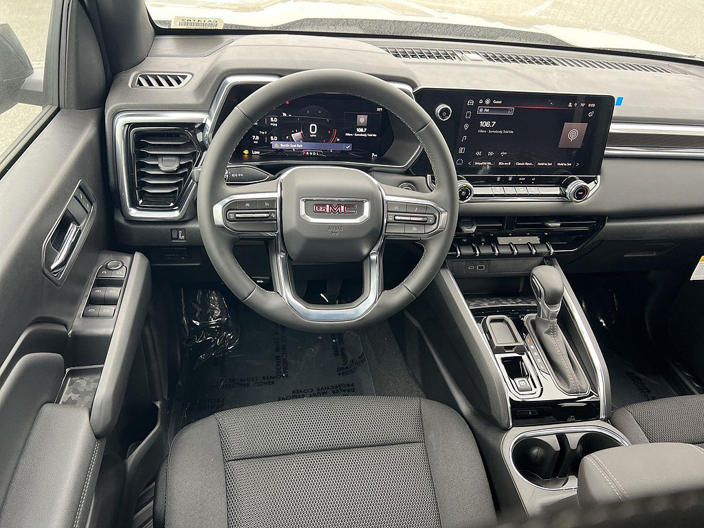 New 2026 GMC Canyon Elevation w/ LPO, Black Badging Package RWD image 11