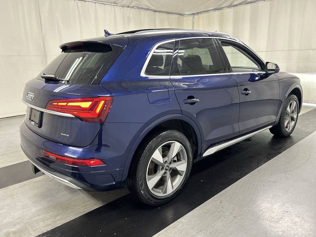 Certified 2024 Audi Q5 2.0T Premium Plus w/ Premium Plus Package image 3