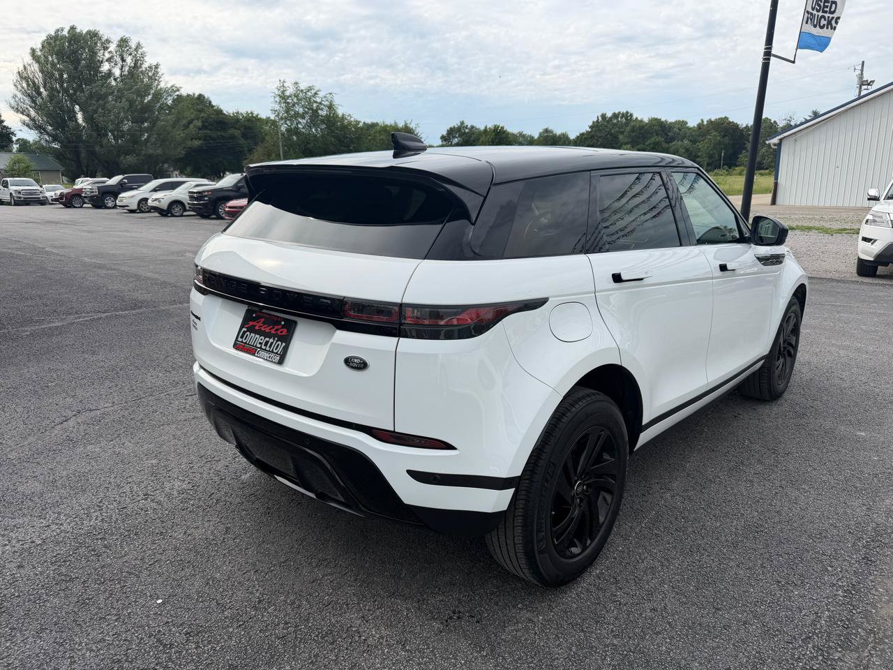 Used 2021 Land Rover Range Rover Evoque S AWD/4WD image 4
