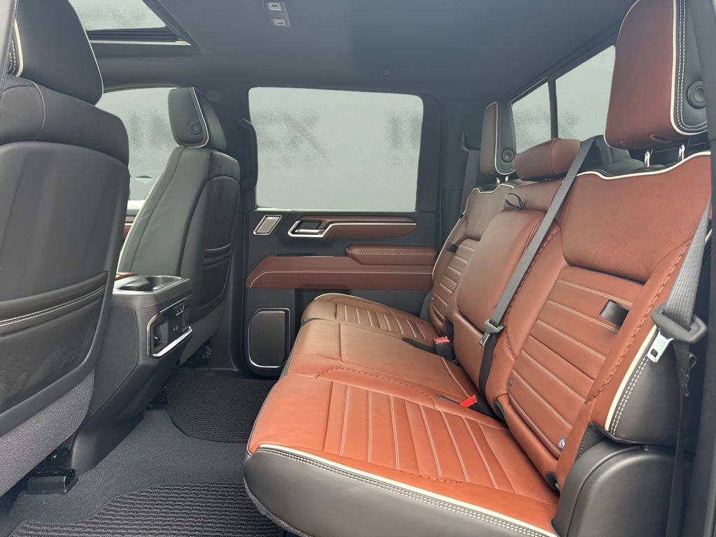 New 2026 GMC Sierra 3500 Denali Ultimate AWD/4WD image 13