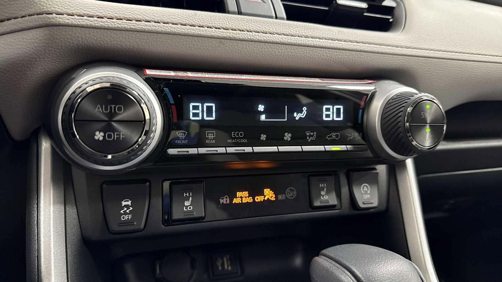 New 2025 Toyota RAV4 XLE image 21