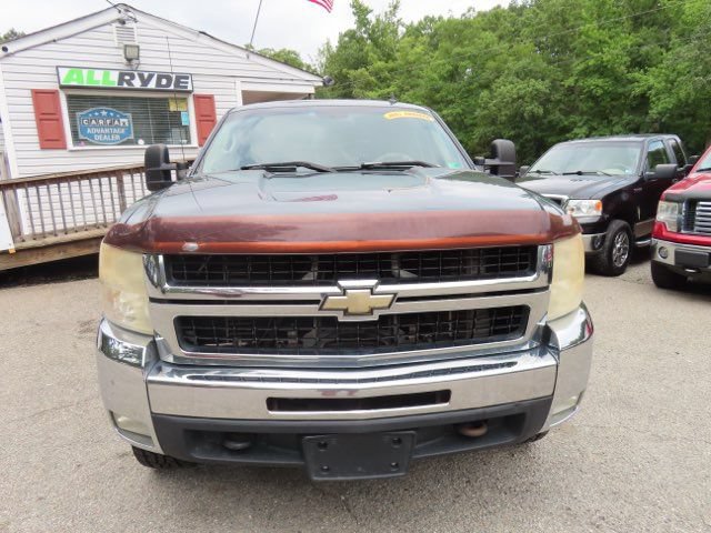Used 2009 Chevrolet Silverado 2500 LTZ w/ Safety Package AWD/4WD image 3