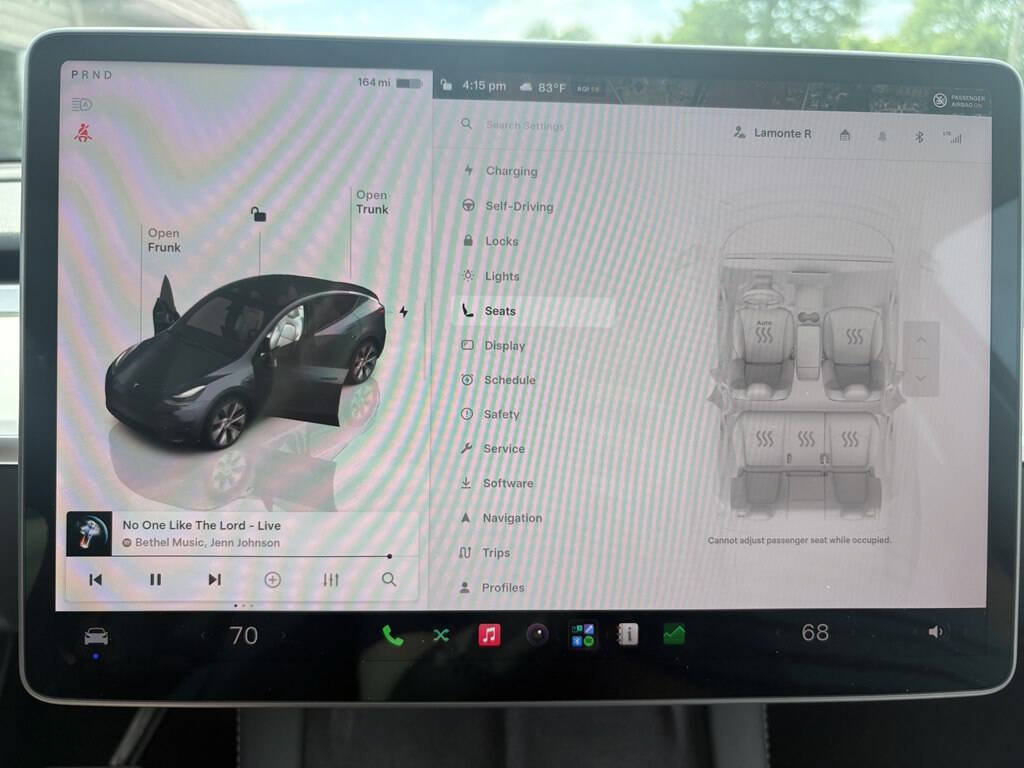 Used 2022 Tesla Model Y Long Range AWD/4WD image 27
