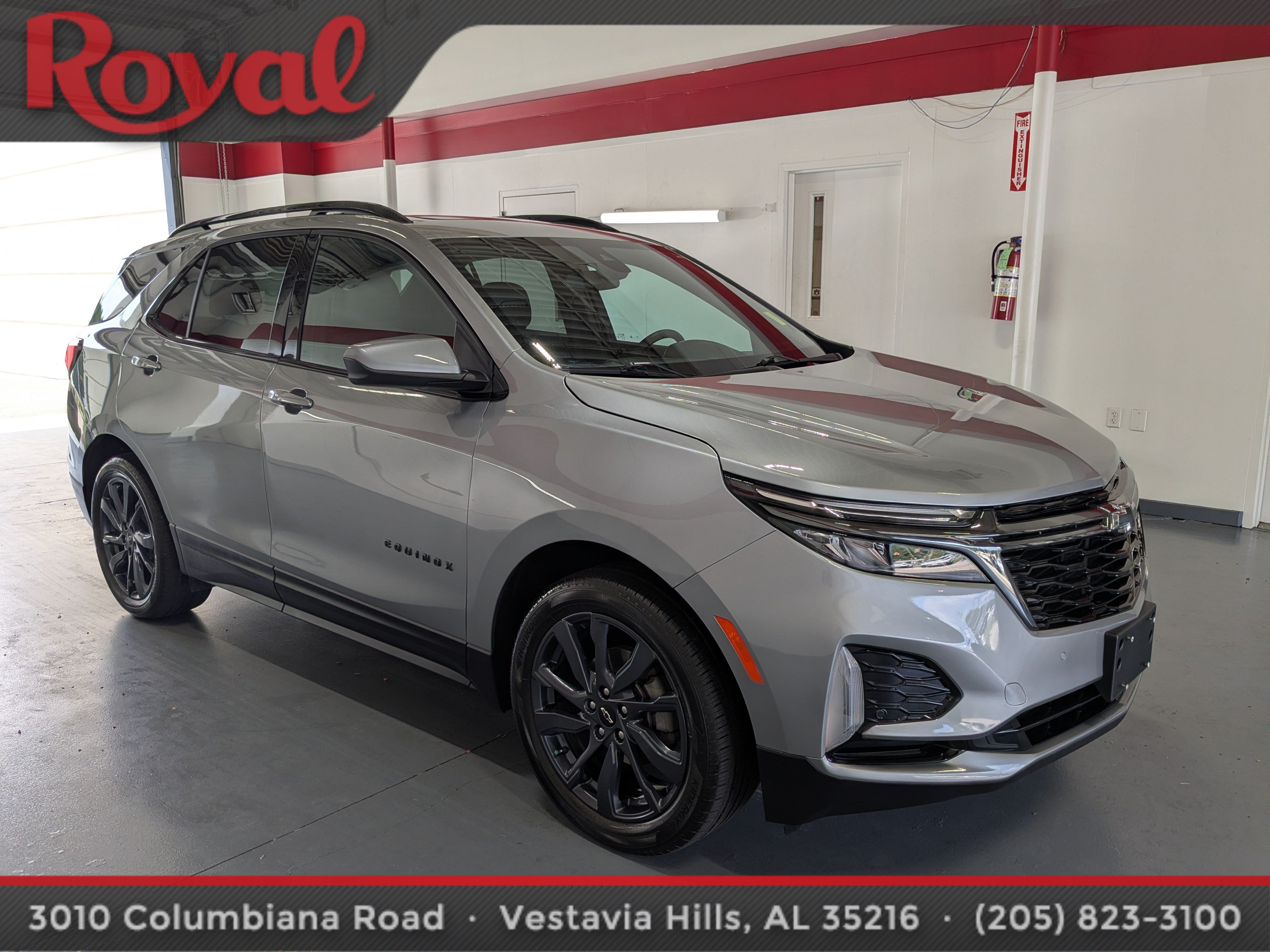 Used 2024 Chevrolet Equinox RS FWD image 5
