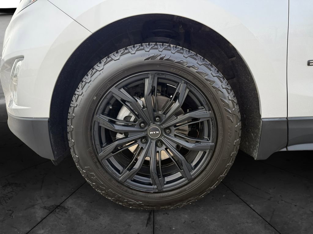 Used 2020 Chevrolet Equinox LT image 14