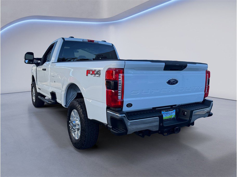 Used 2023 Ford F350 XLT w/ 360-Degree Camera Package image 4