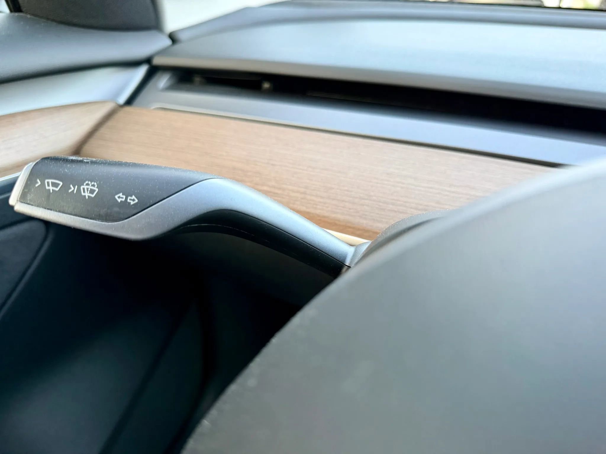 Used 2022 Tesla Model 3 Standard Range RWD image 17