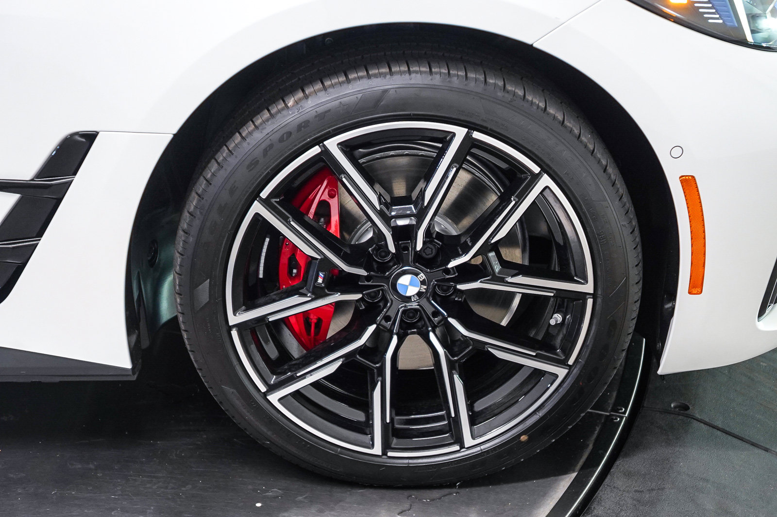 New 2026 BMW i4 M60 w/ Premium Package AWD/4WD image 10