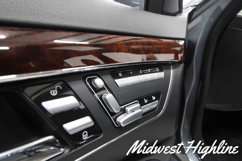 Used 2010 Mercedes-Benz S 550 4MATIC image 31