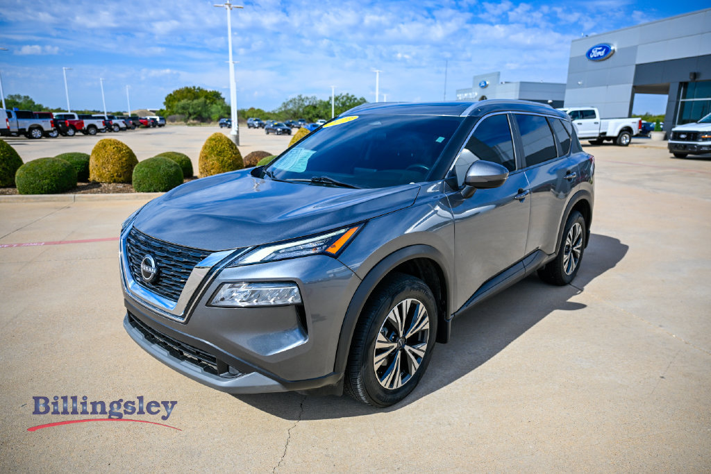 Used 2023 Nissan Rogue SV w/ SV Premium Package AWD/4WD image 3