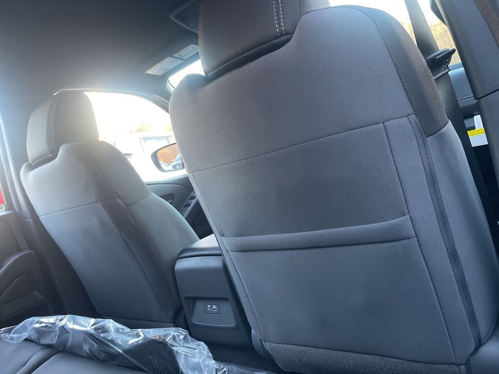 New 2026 Nissan Frontier SV w/ Tow Package image 17