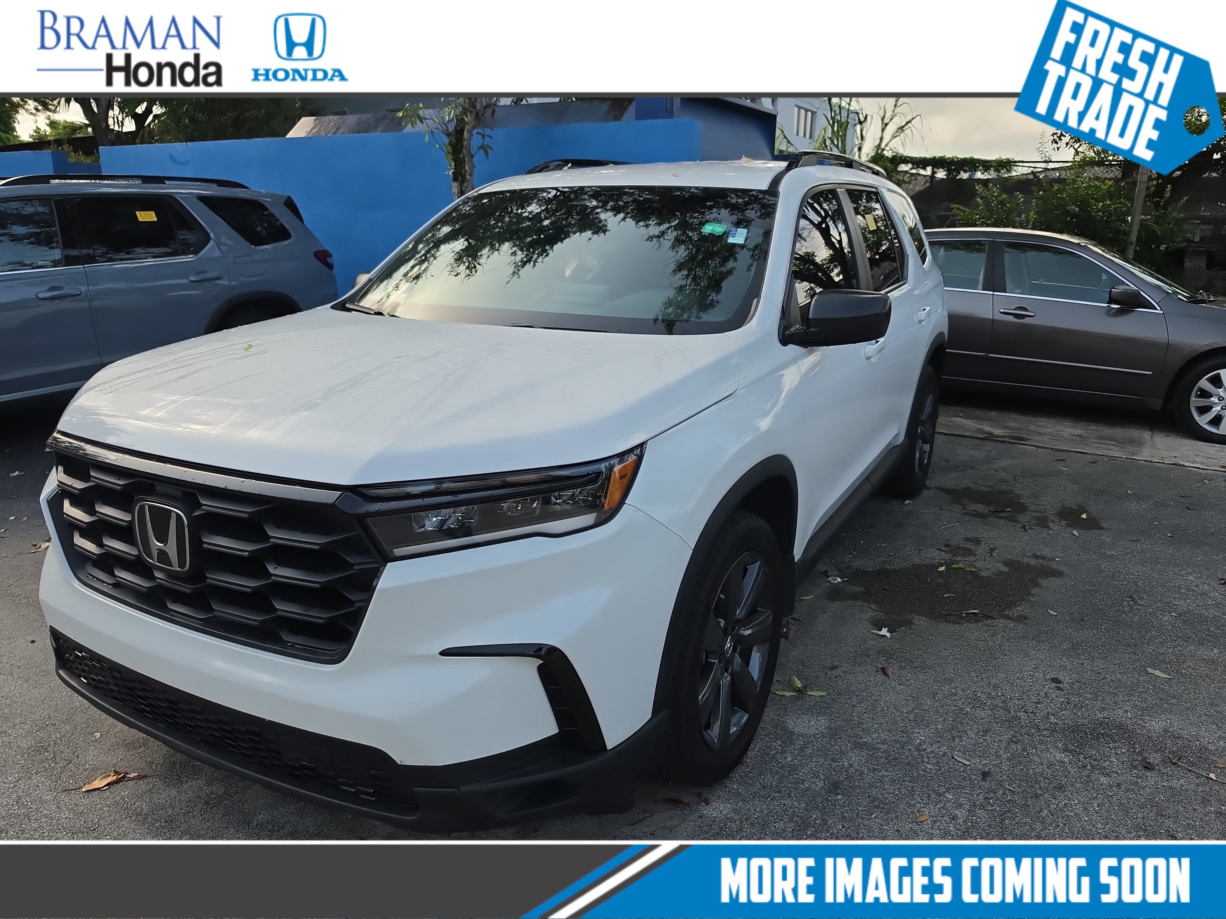 Used 2025 Honda Pilot Sport video 1