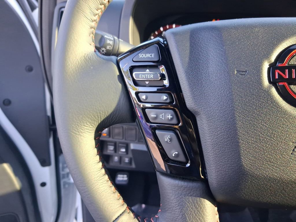 Certified 2025 Nissan Frontier PRO-4X AWD/4WD image 20