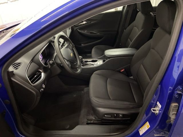 Used 2023 Chevrolet Malibu LT FWD image 25