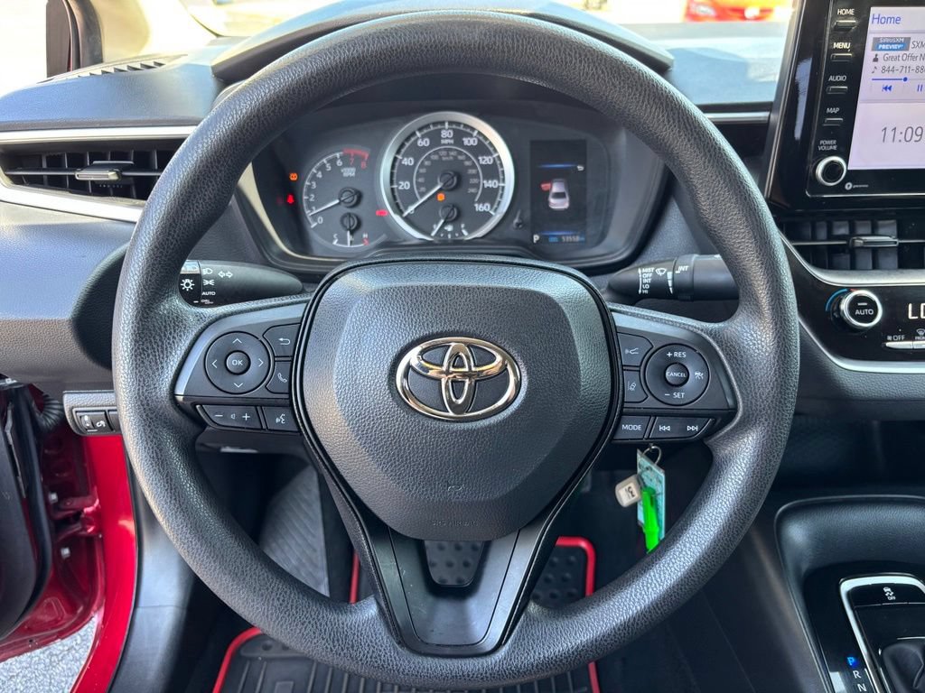 Used 2022 Toyota Corolla LE FWD image 35