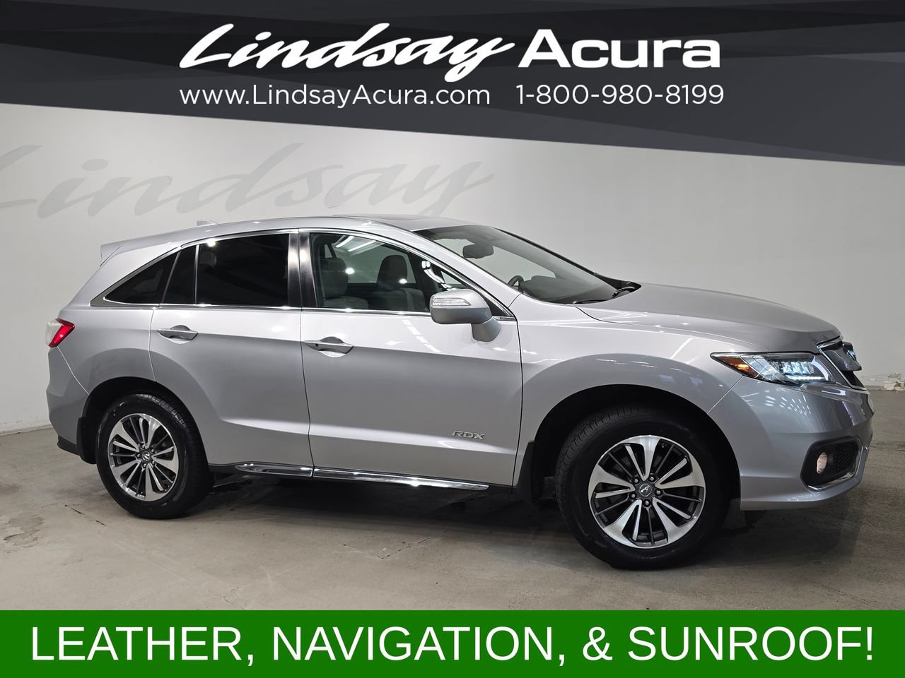 Used 2018 Acura RDX w/ Advance Package AWD/4WD image 3