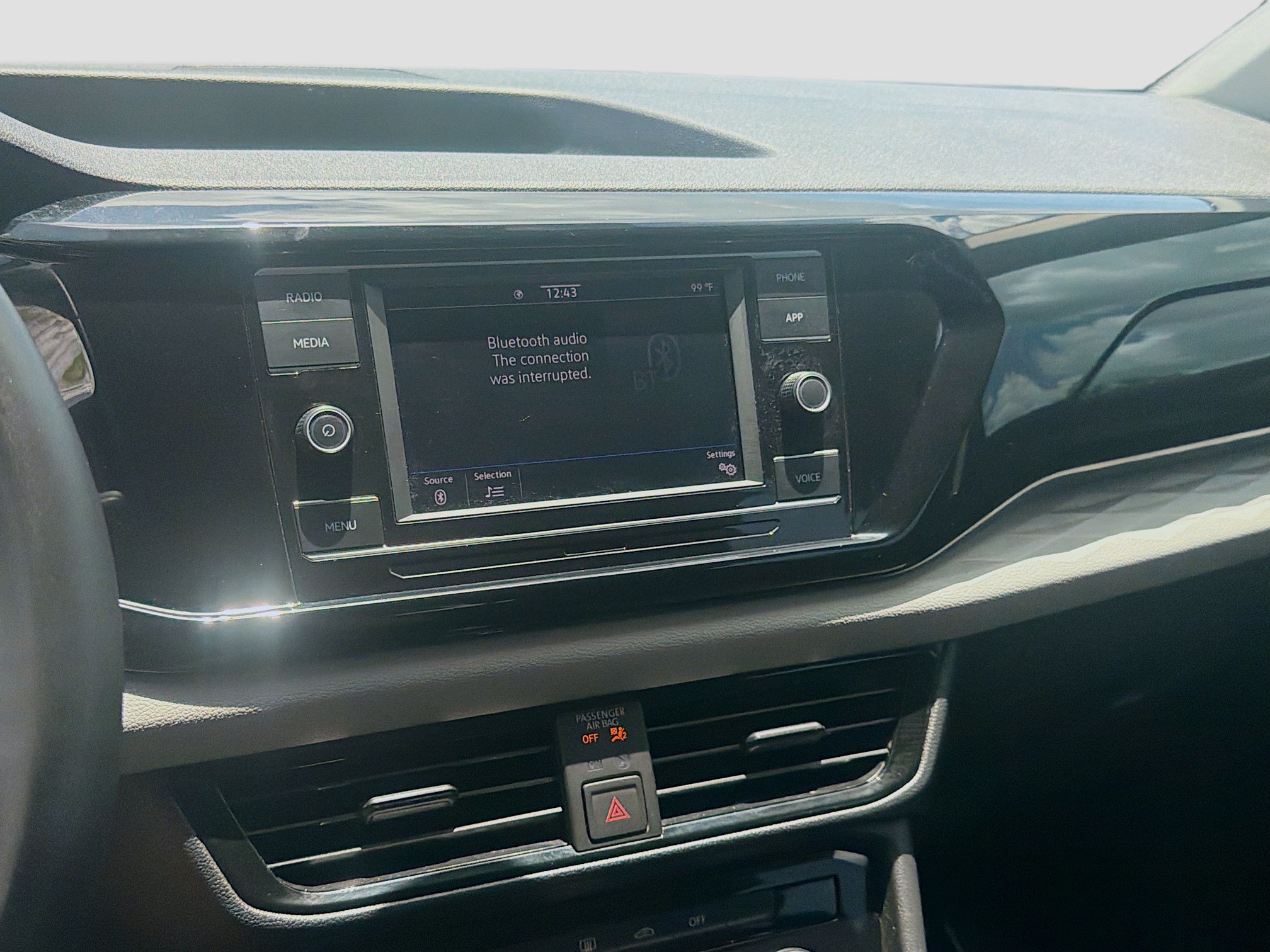 Certified 2024 Volkswagen Taos S FWD image 12