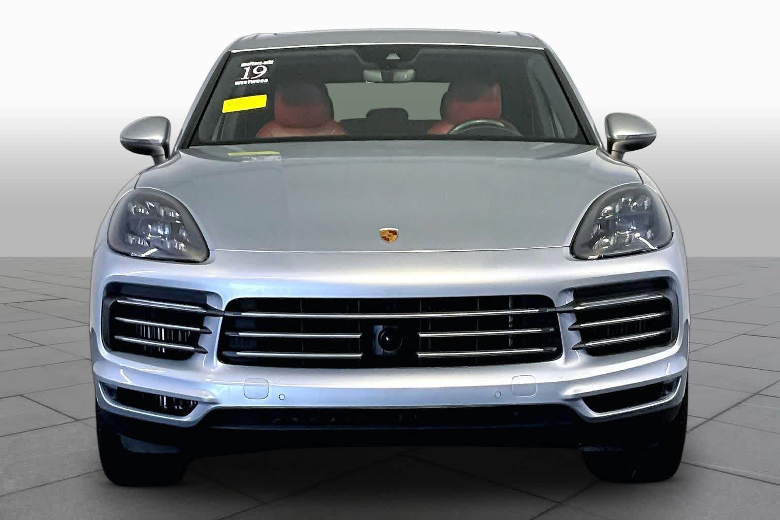 Used 2019 Porsche Cayenne S AWD/4WD image 4