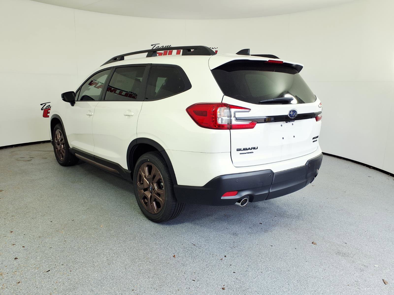 New 2026 Subaru Ascent Limited Bronze AWD/4WD image 2