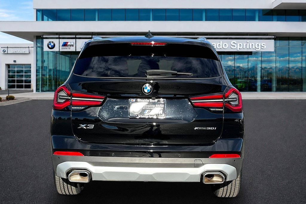 Used 2024 BMW X3 xDrive30i w/ Premium Package AWD/4WD image 5