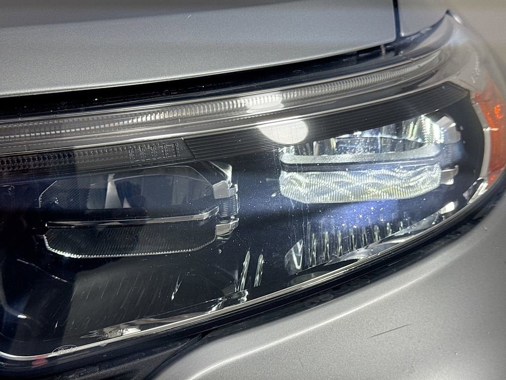 Used 2023 Ford Explorer XLT w/ Equipment Group 202A image 40