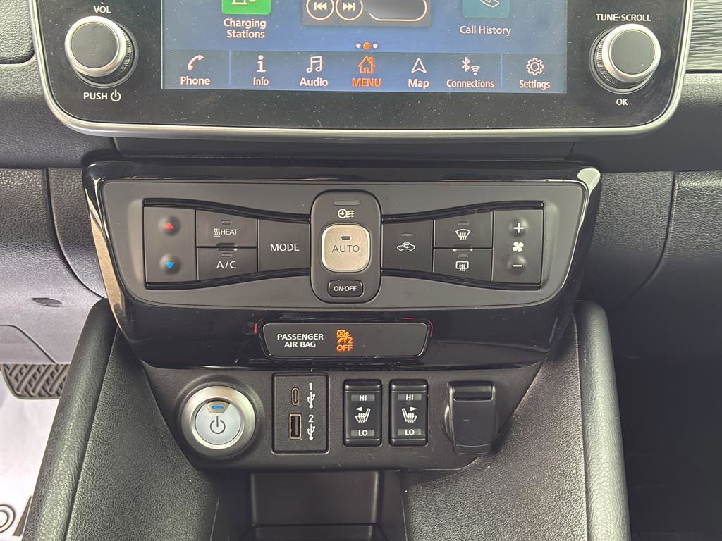 Used 2020 Nissan Leaf SV w/ SV Technology Package image 27