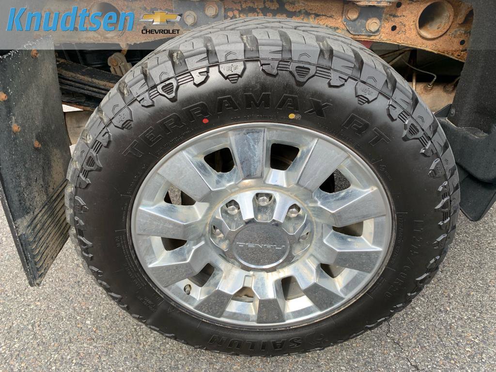 Used 2019 GMC Sierra 2500 Denali image 9