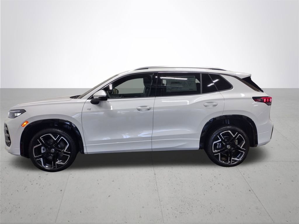 New 2026 Volkswagen Tiguan SEL R-Line image 10