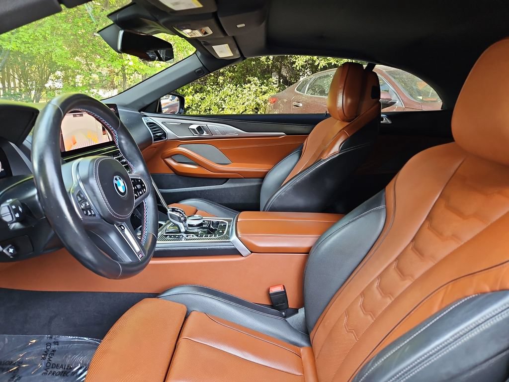 Used 2024 BMW M850i xDrive Convertible AWD/4WD image 25