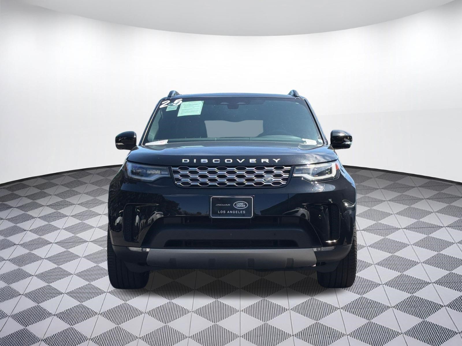 Certified 2025 Land Rover Discovery S AWD/4WD image 6