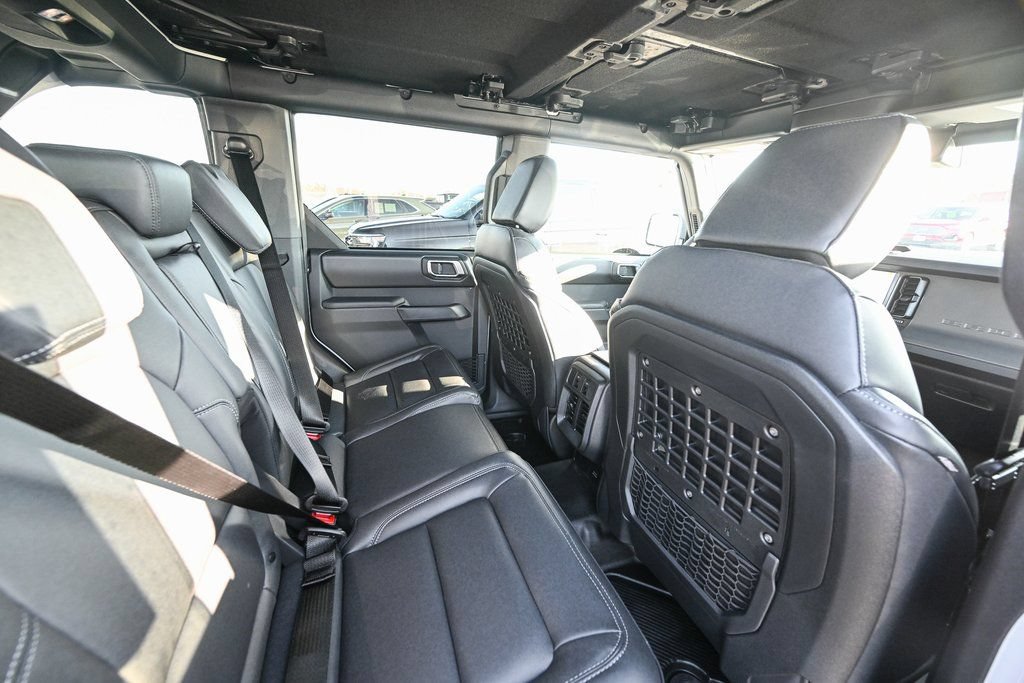 New 2025 Ford Bronco Badlands AWD/4WD image 23