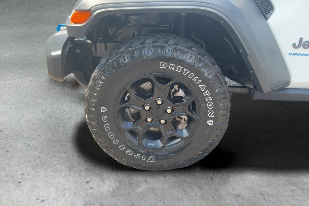 Used 2023 Jeep Wrangler Unlimited w/ Cold Weather Group AWD/4WD image 24