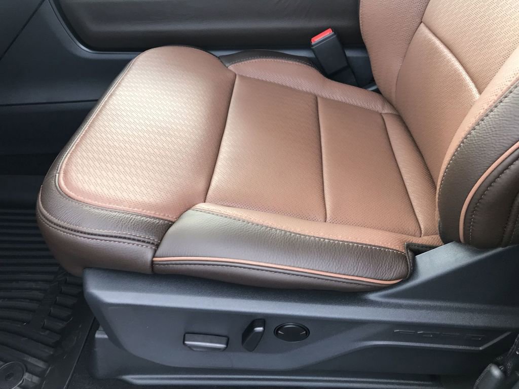 New 2026 Ford Expedition Max King Ranch image 12