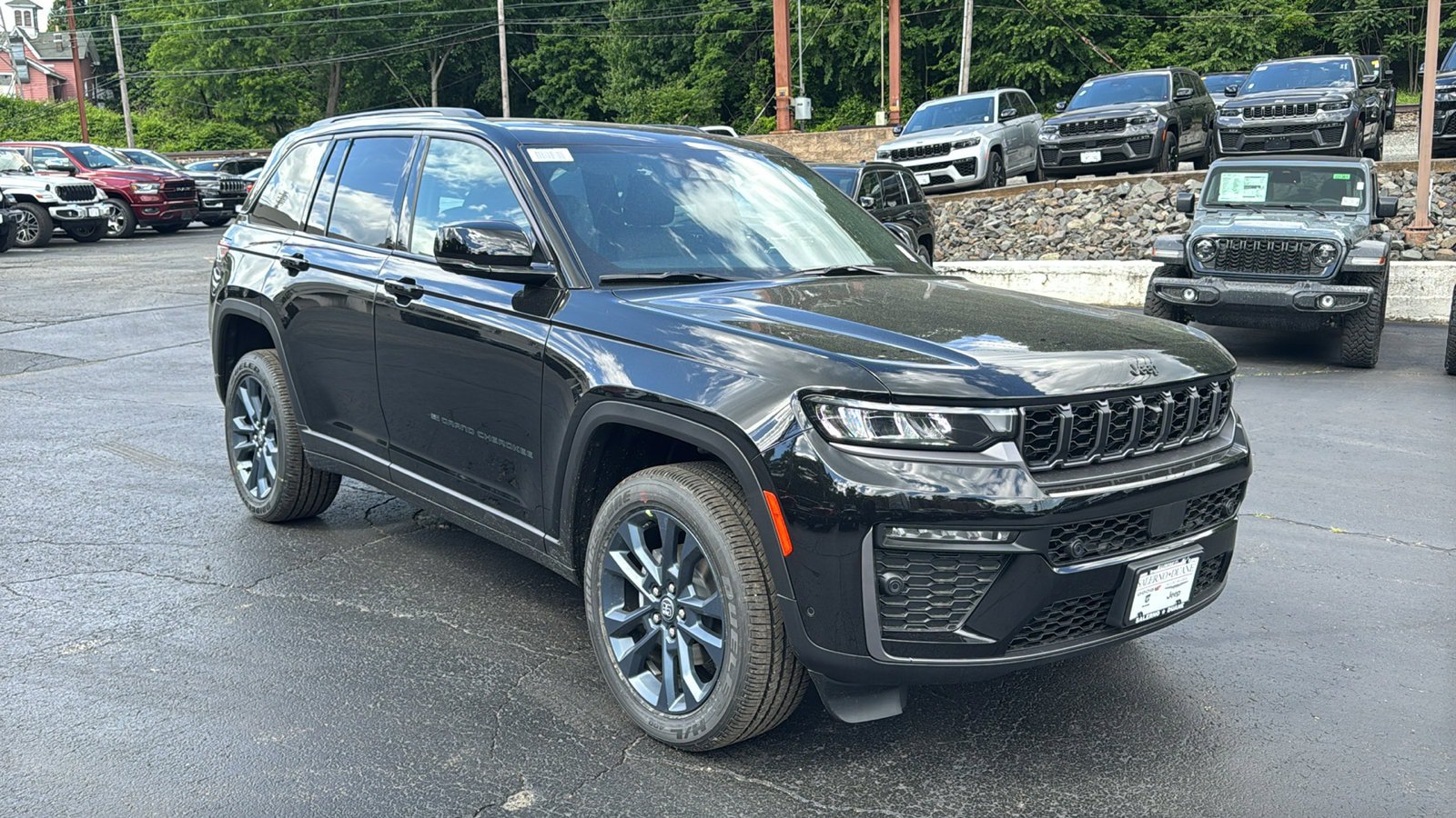 New 2026 Jeep Grand Cherokee Limited AWD/4WD image 3